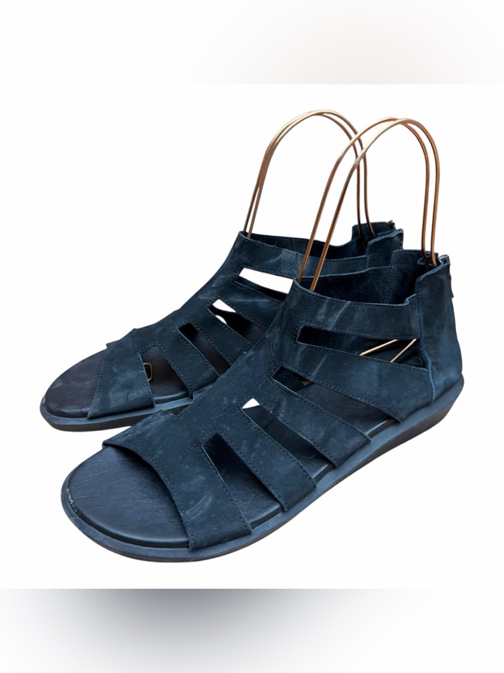 Arche Women’s size 9 ( 40 Eu) Black Strappy Gladiator Sandals